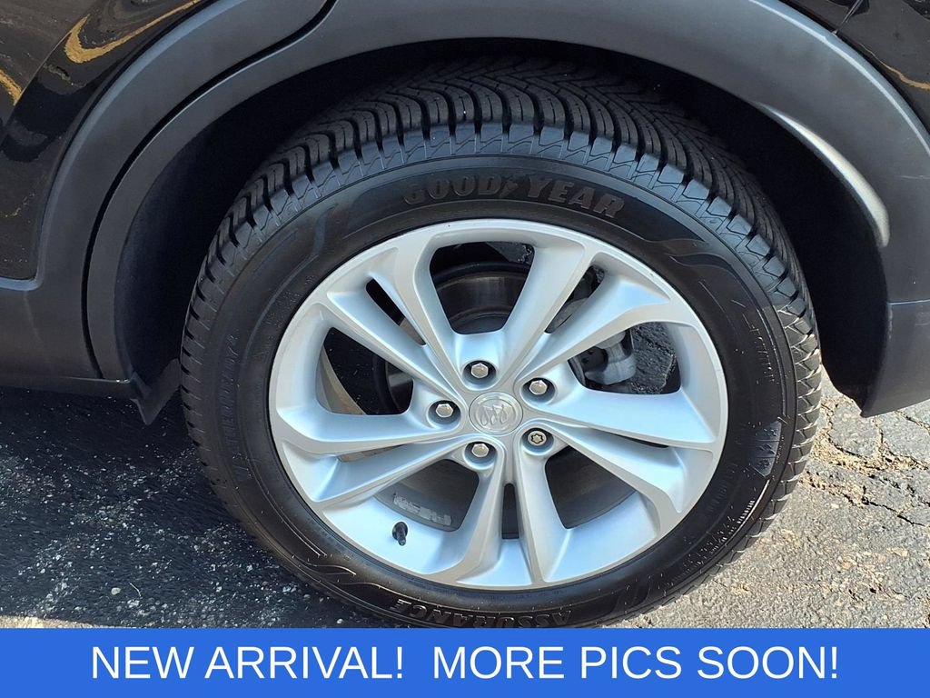 Used 2021 Buick Encore GX Preferred w/ Cold Weather Comfort Package FWD image 25