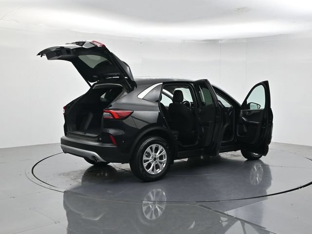 Certified 2024 Ford Escape Active AWD/4WD image 52