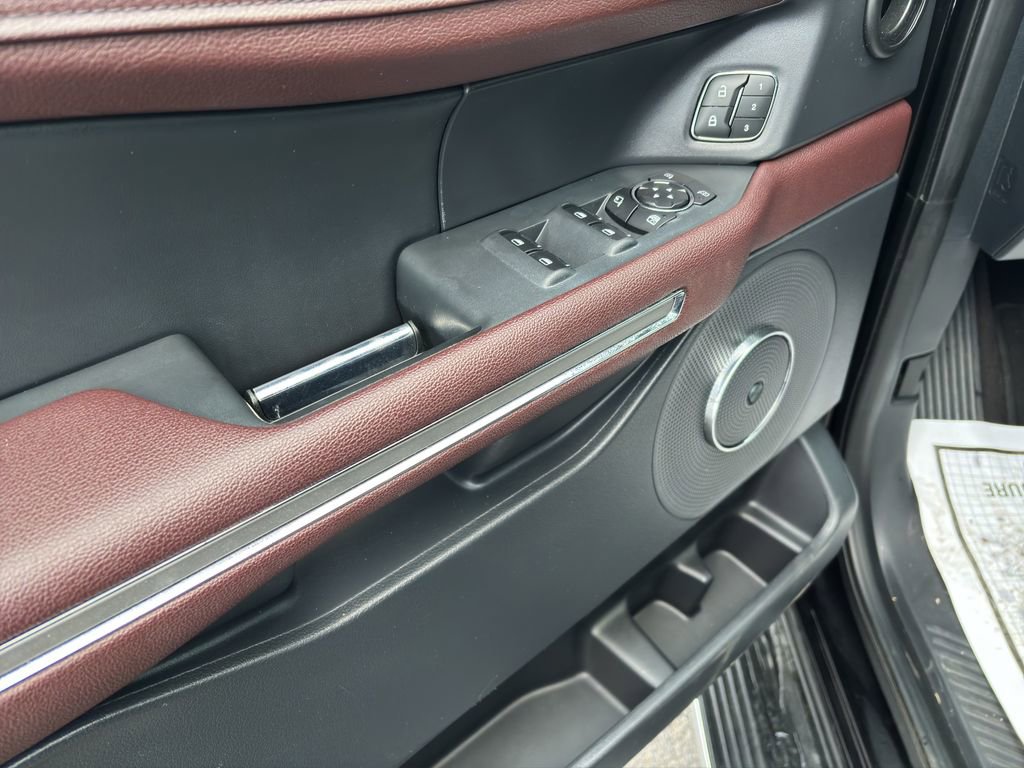 Certified 2022 Ford Expedition Max Limited image 18