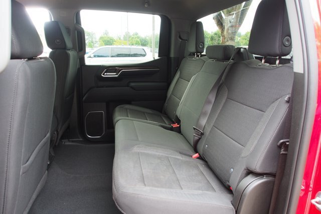Used 2023 Chevrolet Silverado 1500 LT AWD/4WD image 19
