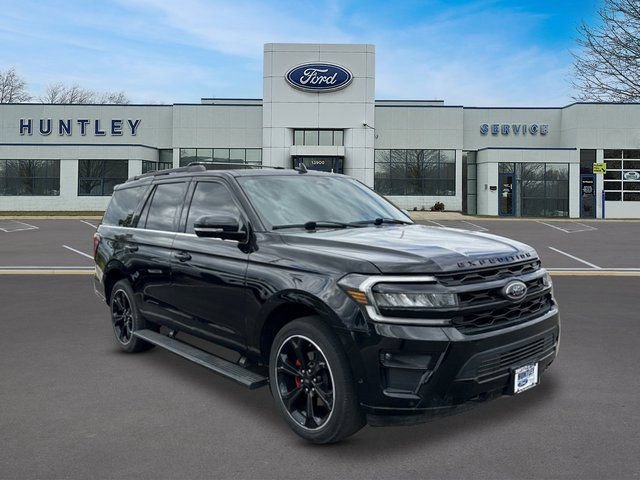 Certified 2022 Ford Expedition Limited AWD/4WD image 4