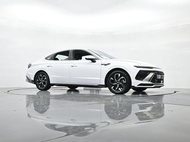 Used 2024 Hyundai Sonata SEL FWD image 34