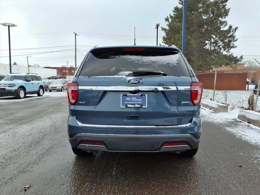 Certified 2019 Ford Explorer XLT w/ Equipment Group 202A image 7