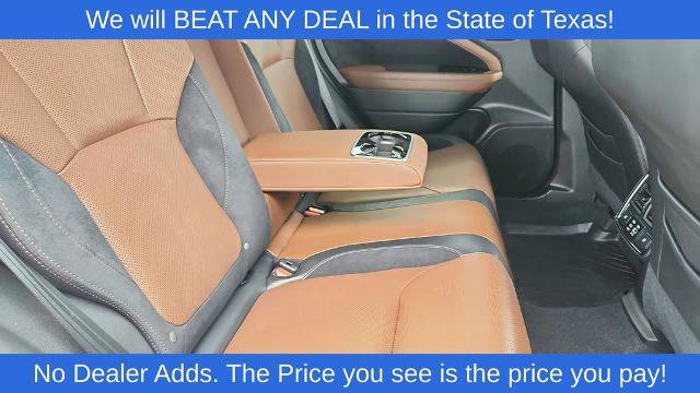 Used 2025 Subaru Forester Touring w/ Popular Package - Touring AWD/4WD image 34