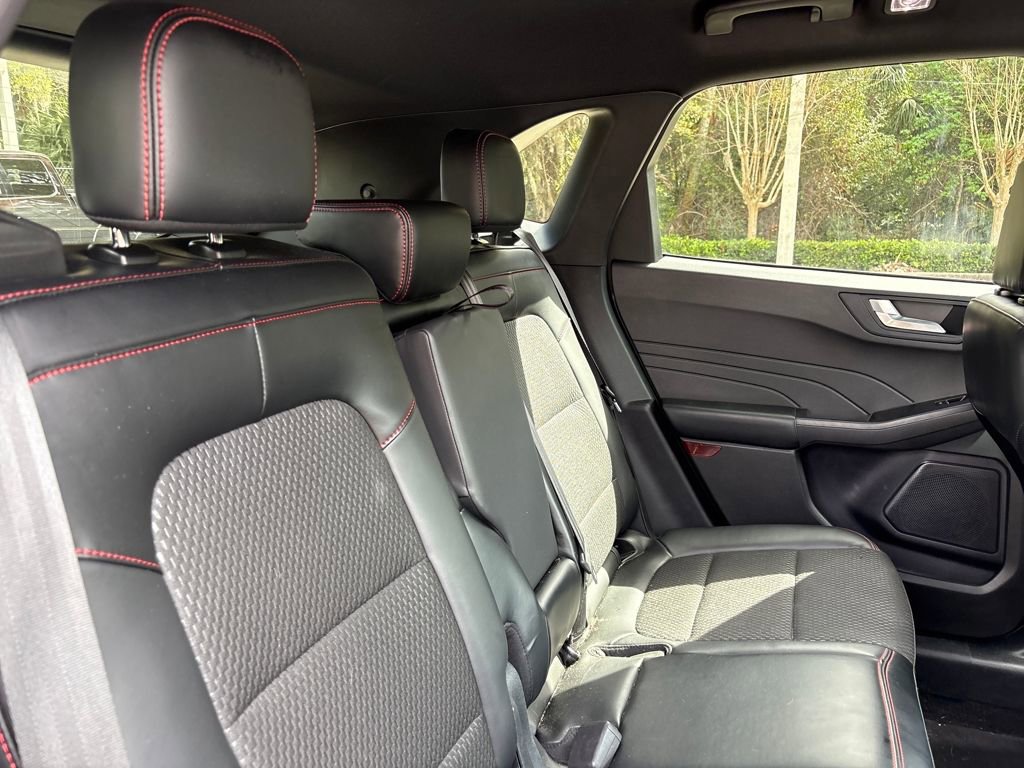 Certified 2024 Ford Escape ST-Line w/ Tech Pack #1 image 29