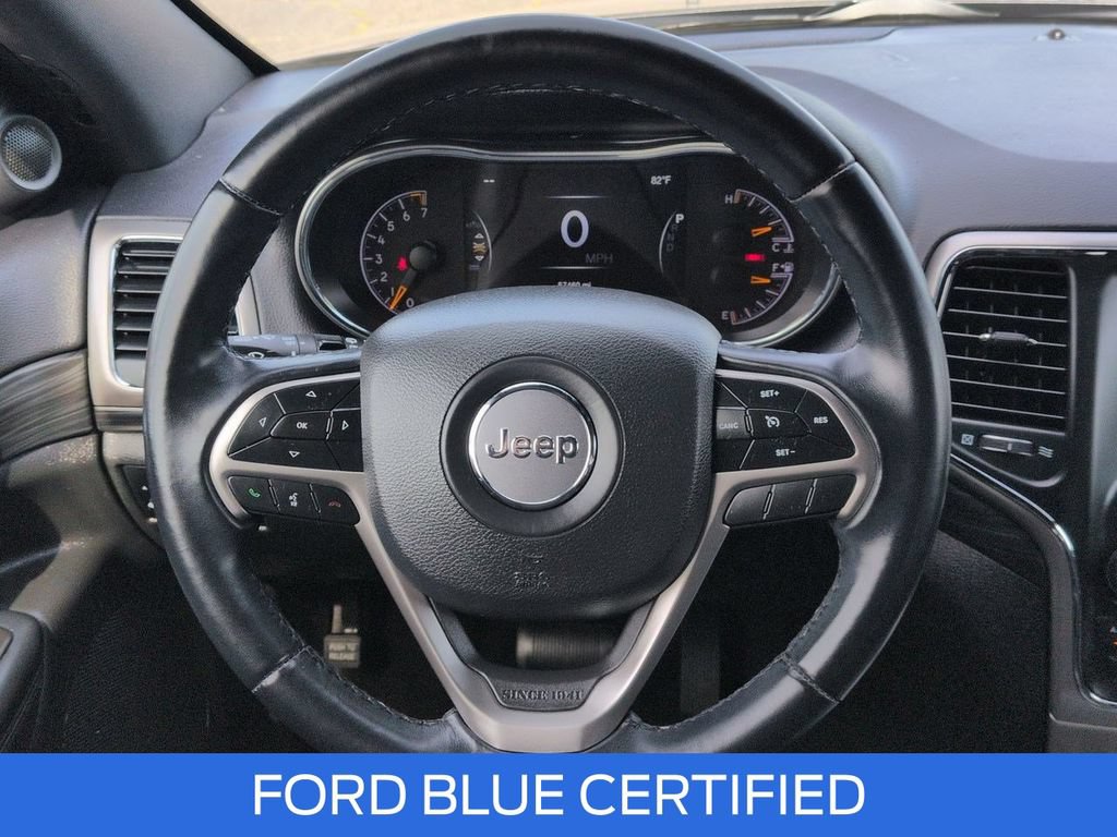 Used 2021 Jeep Grand Cherokee Laredo AWD/4WD image 14