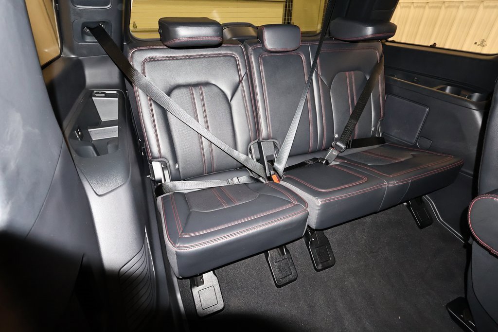 Certified 2024 Ford Expedition Limited image 21