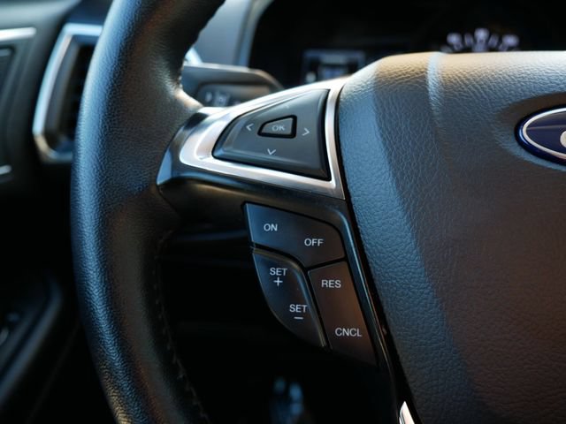Certified 2024 Ford Edge Titanium AWD/4WD image 17
