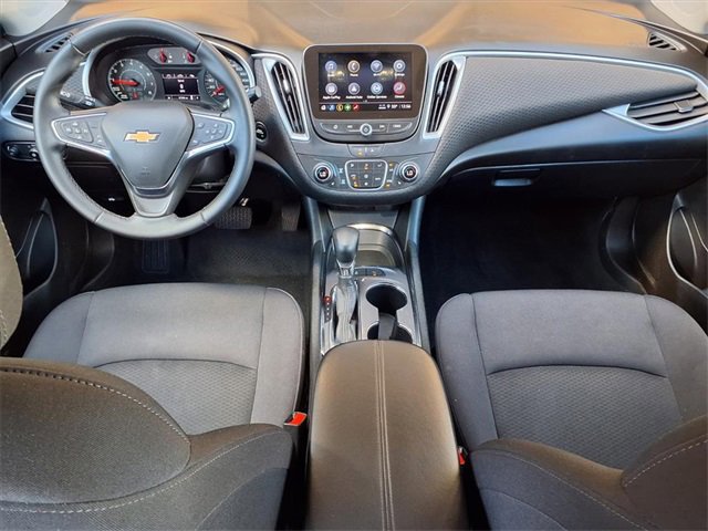 Used 2024 Chevrolet Malibu LT w/ Midnight Edition image 13