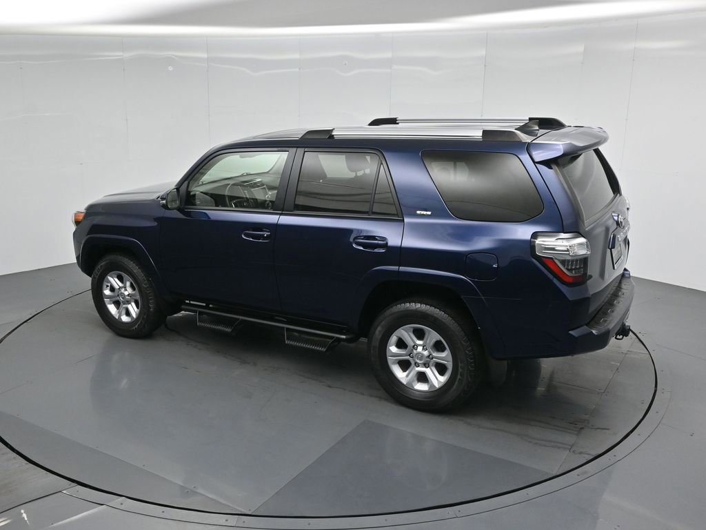 Used 2022 Toyota 4Runner SR5 Premium w/ Moonroof Package AWD/4WD image 20