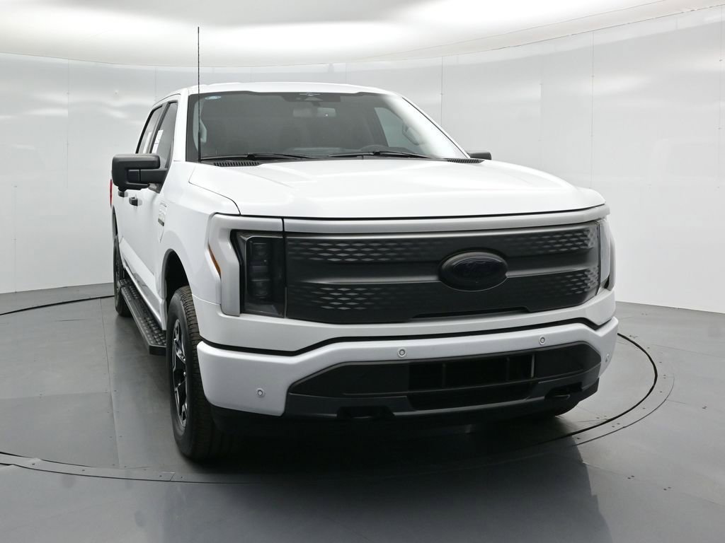 Certified 2023 Ford F150 Lightning XLT image 54