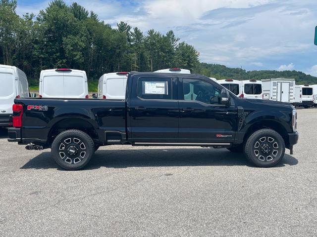 Certified 2025 Ford F250 Platinum image 2