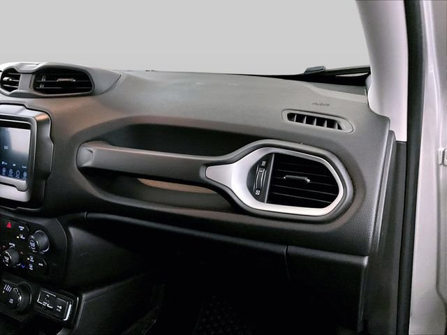 Used 2021 Jeep Renegade Latitude w/ Convenience Group AWD/4WD image 15