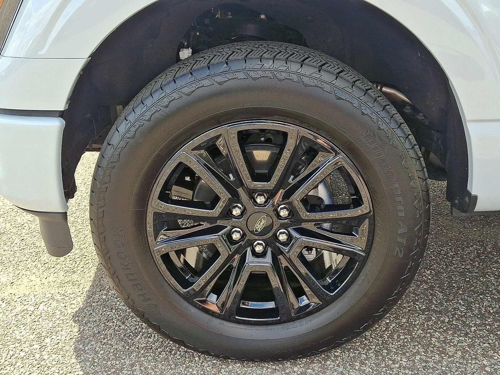 Certified 2025 Ford F150 Platinum w/ Equipment Group 702A High image 28