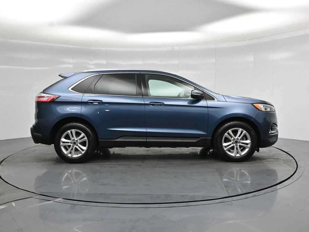 Certified 2019 Ford Edge SEL w/ Equipment Group 201A image 9