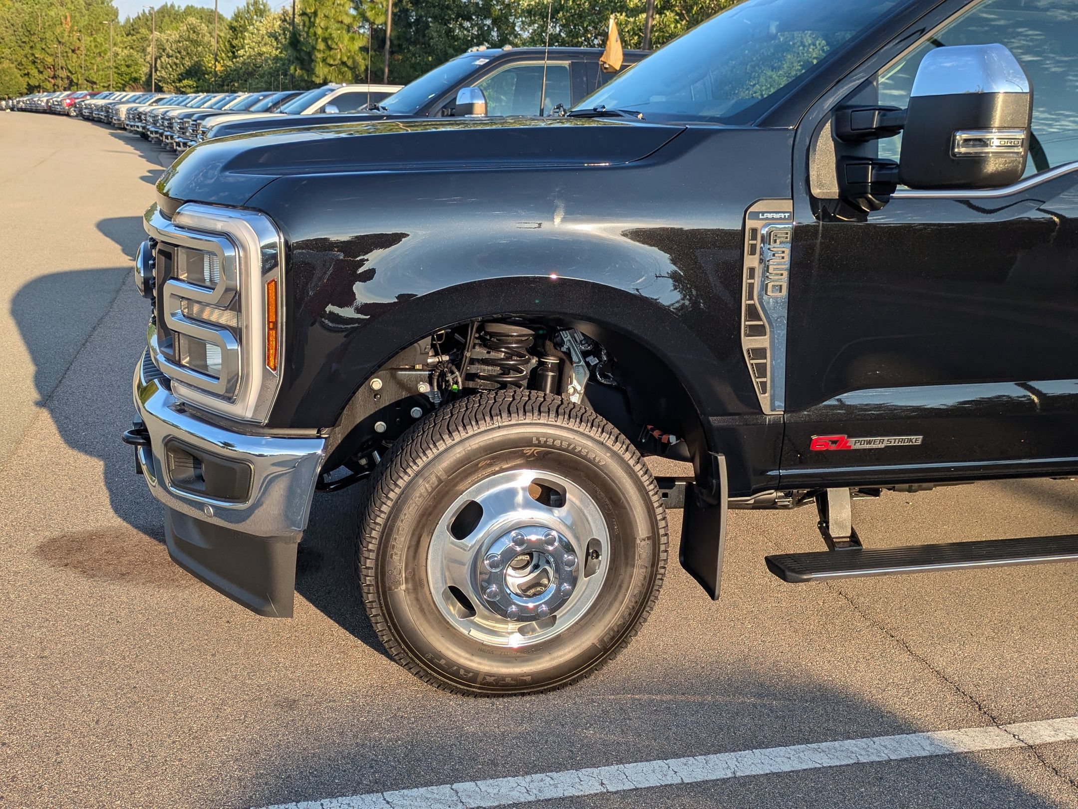 Certified 2026 Ford F350 Lariat w/ Lariat Ultimate Package AWD/4WD image 10