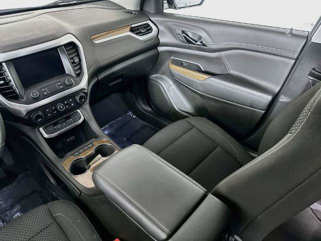 Used 2023 GMC Acadia SLE w/ Elevation Edition FWD image 11