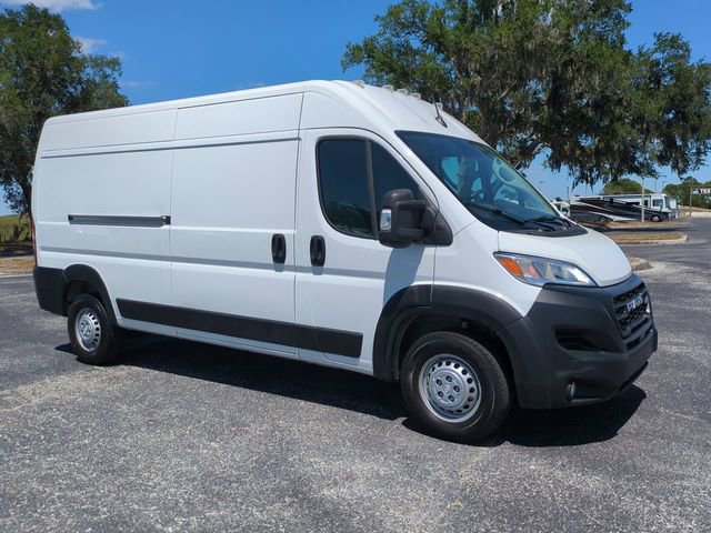 Used 2025 RAM ProMaster 2500 w/ Convenience Group image 2