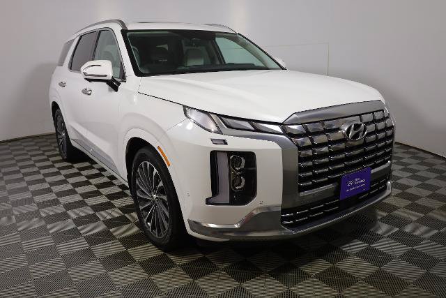 Used 2025 Hyundai Palisade Calligraphy AWD/4WD image 4