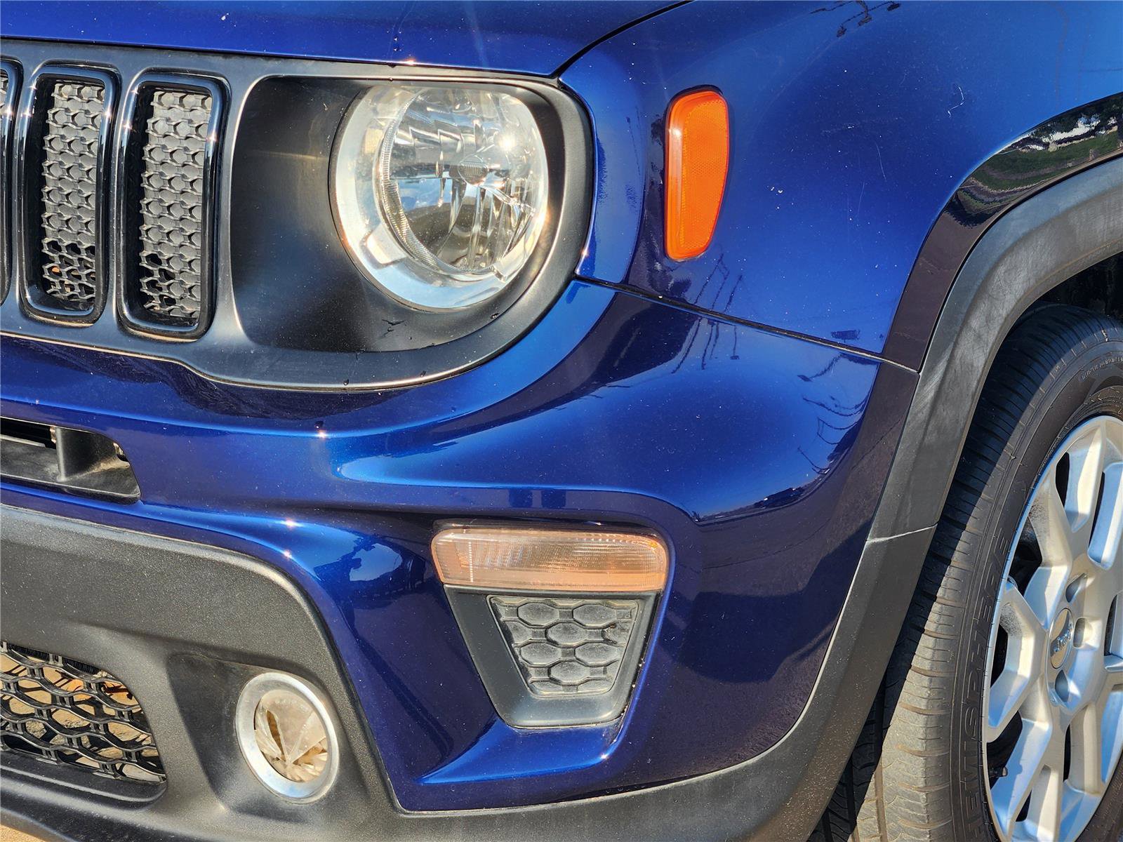 Used 2020 Jeep Renegade Latitude w/ Popular Equipment Group FWD image 6
