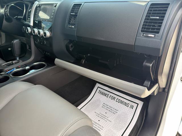 Used 2021 Toyota Sequoia Limited w/ Safety & Convenience Package AWD/4WD image 16