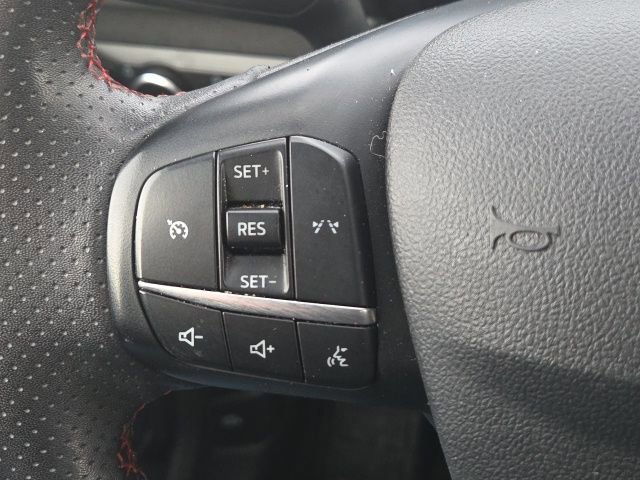 Certified 2024 Ford Escape ST-Line w/ Cold Weather Package image 43