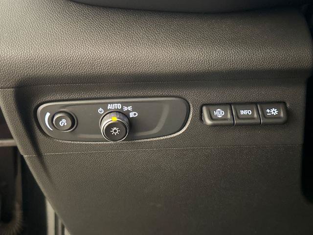 Used 2022 Buick Envision Essence w/ Technology Package II FWD image 14