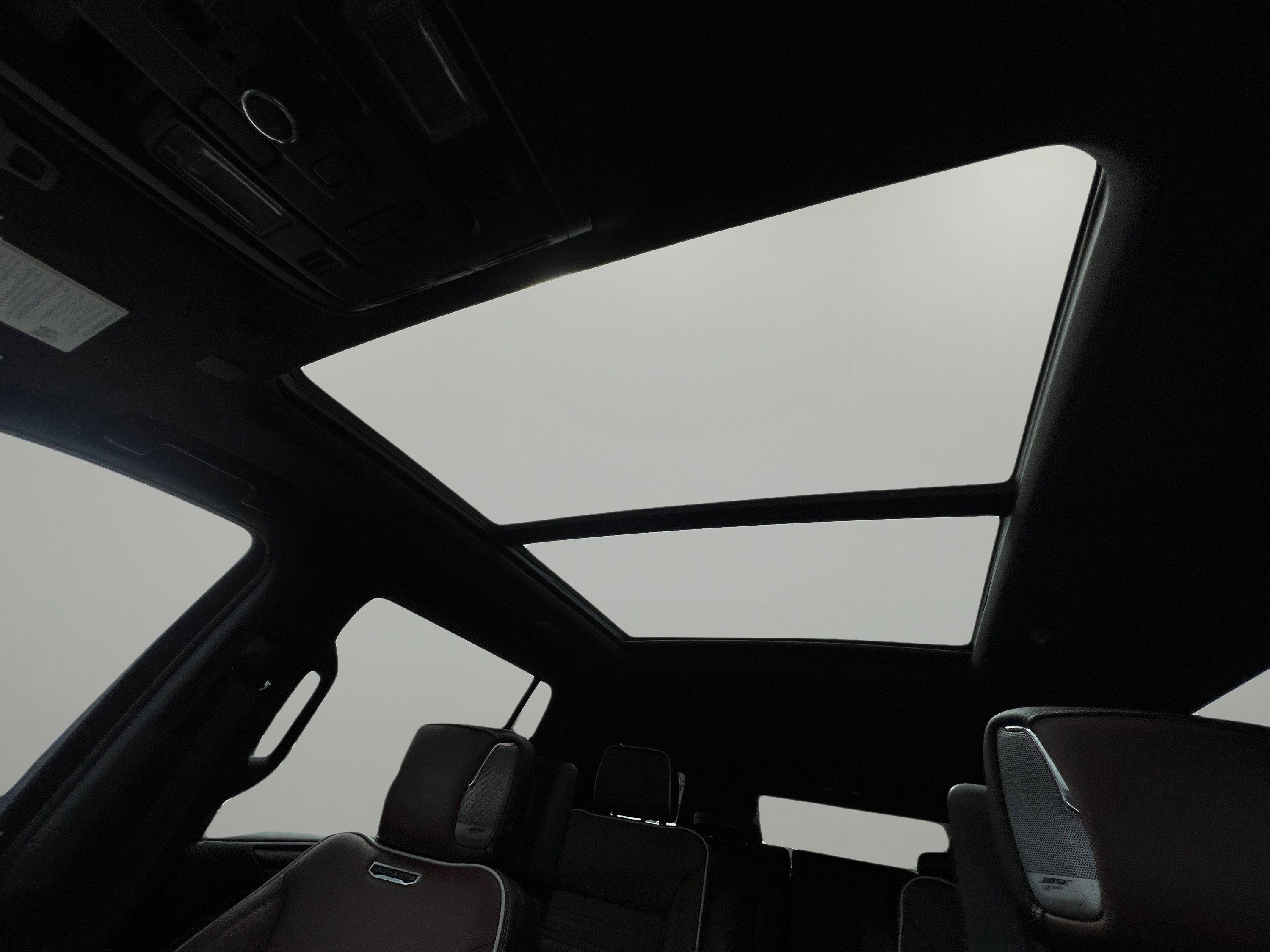 Used 2023 GMC Yukon XL Denali Ultimate image 18