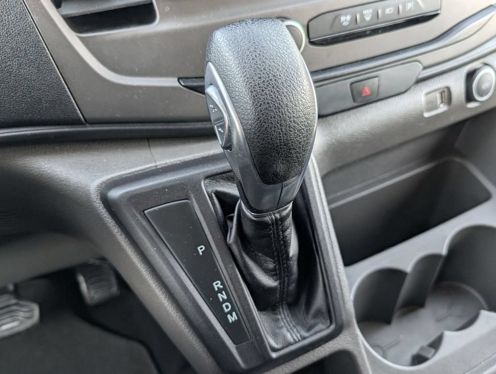 Certified 2022 Ford Transit 350 XLT RWD image 36