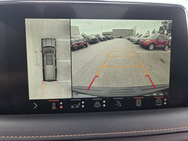 Used 2022 GMC Yukon XL AT4 w/ Technology Package AWD/4WD image 27