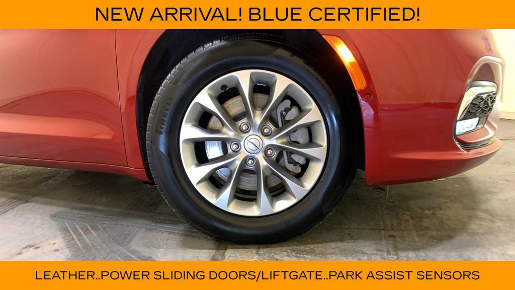 Used 2026 Chrysler Pacifica Select AWD/4WD image 9