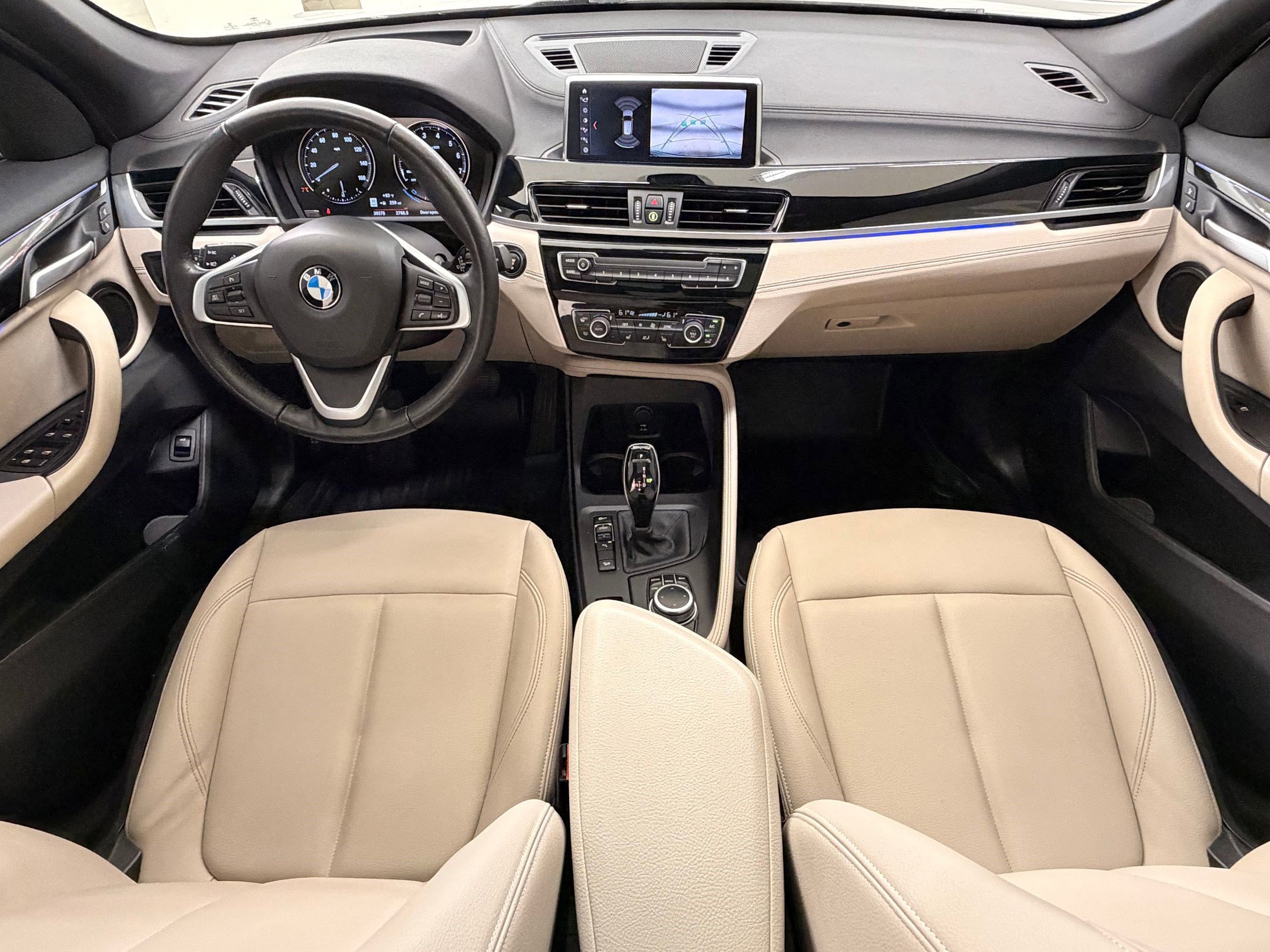 Used 2021 BMW X1 xDrive28i w/ Premium Package AWD/4WD image 17