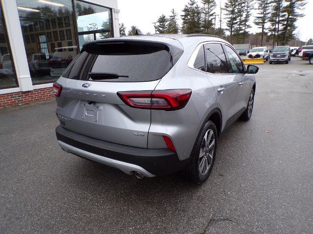 Certified 2023 Ford Escape Platinum w/ Premium Technology Package image 5