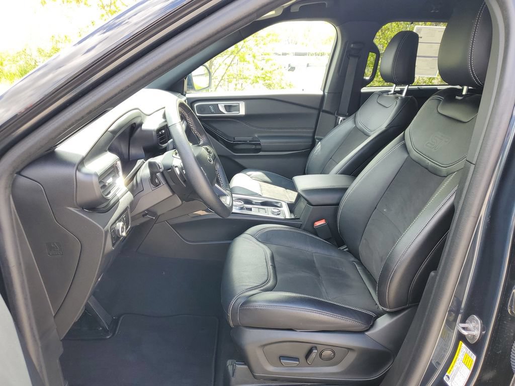 Certified 2023 Ford Explorer ST w/ ST Street Pack AWD/4WD image 11