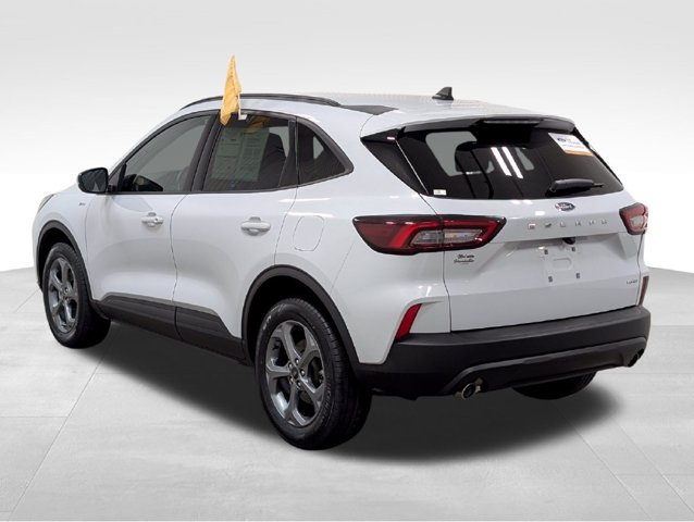 Certified 2025 Ford Escape ST-Line Select AWD/4WD image 22