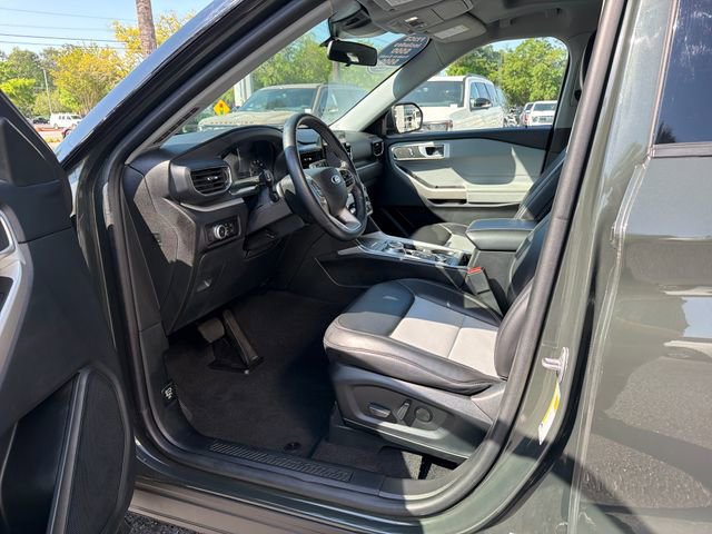 Certified 2023 Ford Explorer XLT w/ Equipment Group 202A AWD/4WD image 10