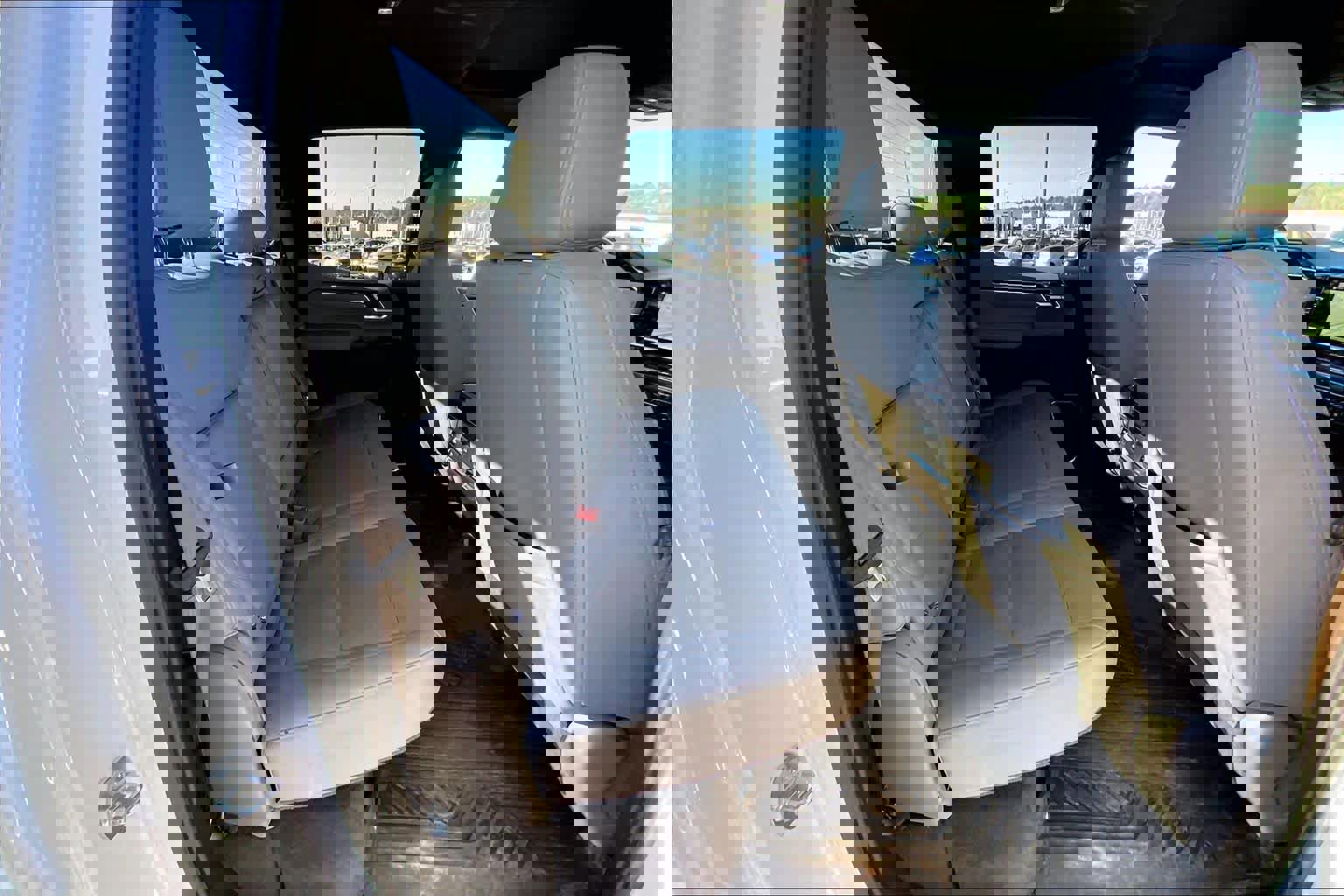 Used 2024 Chevrolet Silverado 1500 LTZ image 19