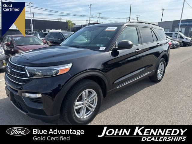 Certified 2023 Ford Explorer XLT w/ Equipment Group 202A AWD/4WD image 1