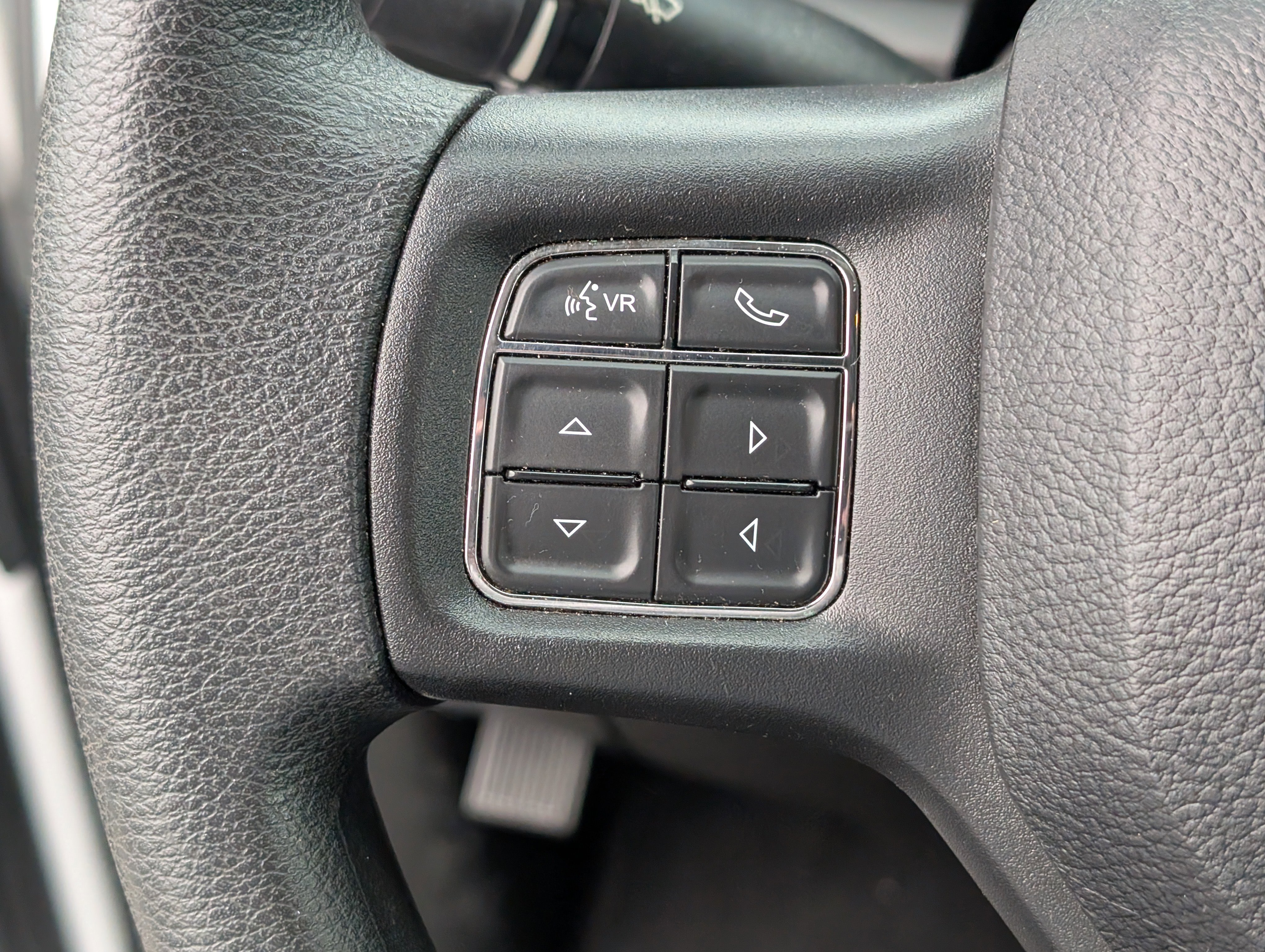 Used 2020 RAM 1500 Classic Warlock image 19