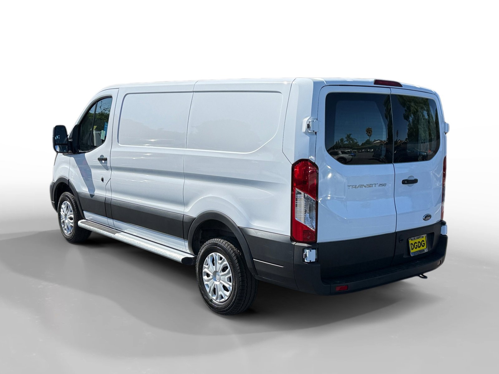 Certified 2025 Ford Transit 250 Low Roof w/ Exterior Upgrade Package RWD image 3