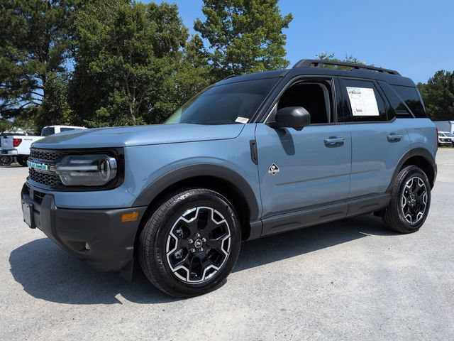Certified 2025 Ford Bronco Sport Outer Banks w/ Outer Banks Tech Package+ AWD/4WD image 9