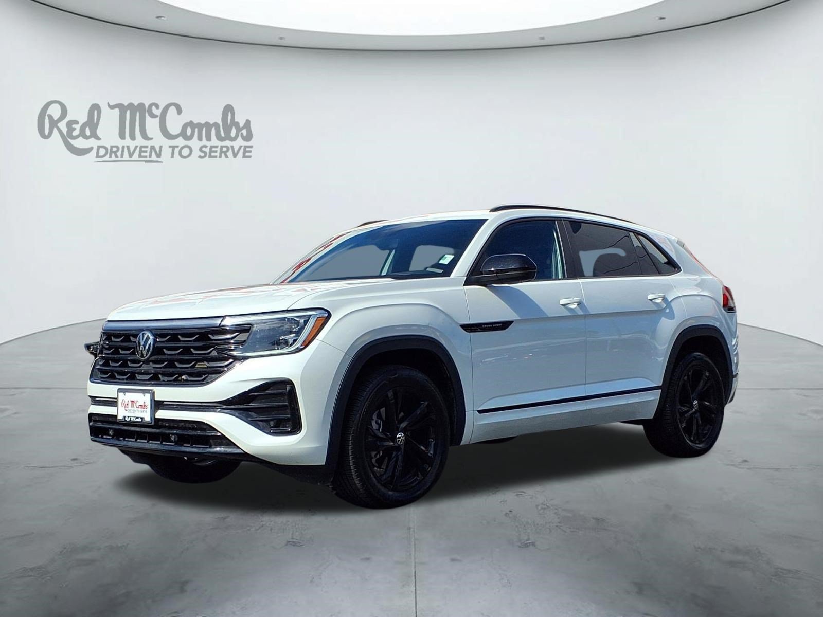 Used 2025 Volkswagen Atlas Cross Sport SEL R-Line AWD/4WD image 1