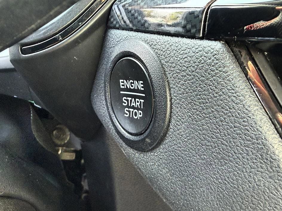 Certified 2024 Ford Escape ST-Line AWD/4WD image 30