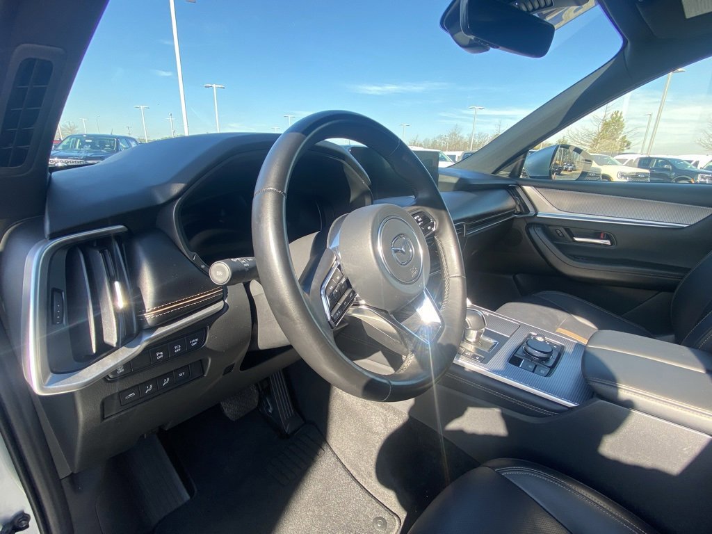 Used 2025 MAZDA CX-90 3.3 Turbo w/ Premium Plus Pkg image 9
