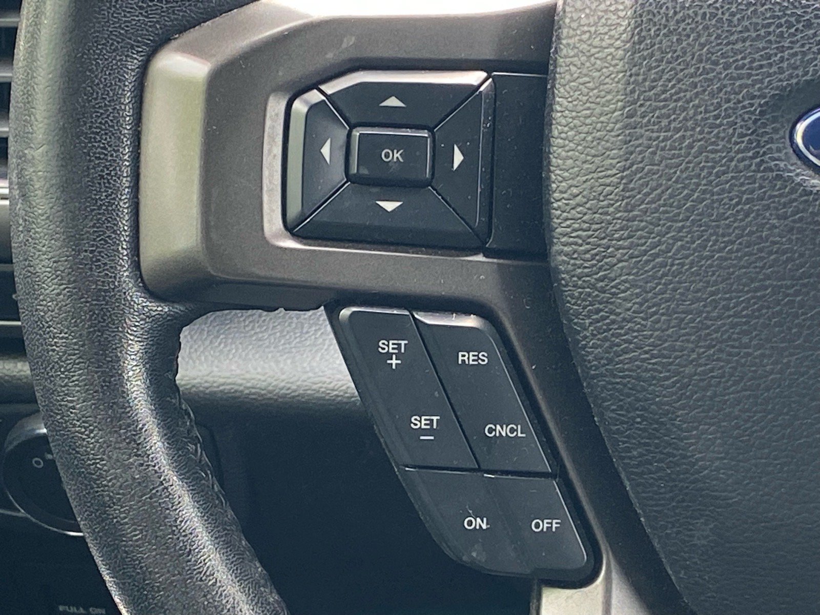 Certified 2020 Ford Expedition XLT w/ Equipment Group 202A AWD/4WD image 7