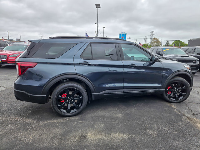 Certified 2024 Ford Explorer ST w/ Equipment Group 401A AWD/4WD image 8