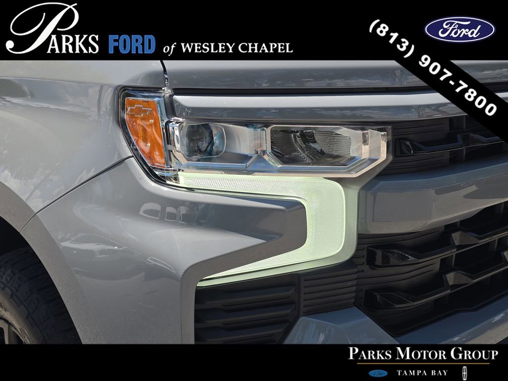 Used 2024 Chevrolet Silverado 1500 RST AWD/4WD image 6