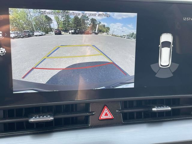 Used 2024 Kia Sportage EX image 11