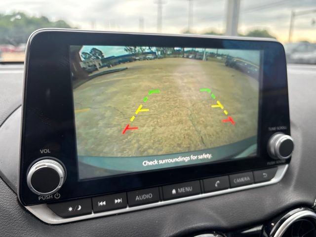 Used 2024 Nissan Sentra SV FWD image 19