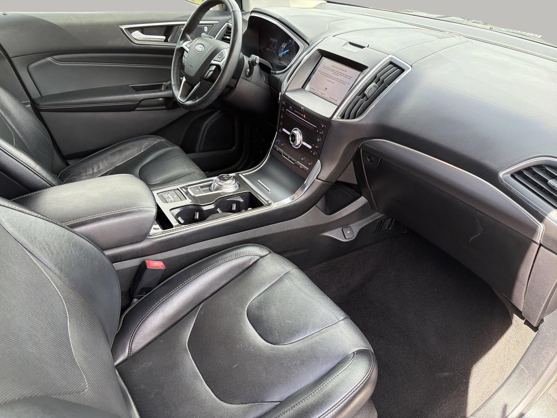 Certified 2019 Ford Edge Titanium w/ Equipment Group 301A FWD image 46